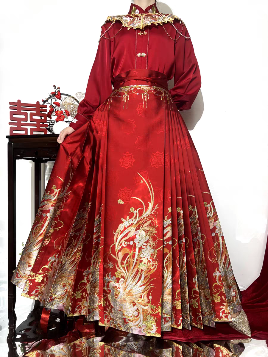 Traditional Chinese Hanfu Wedding Attire with a Stand Collar, Yunjian (Cloud Collar), and Mamian Skirt