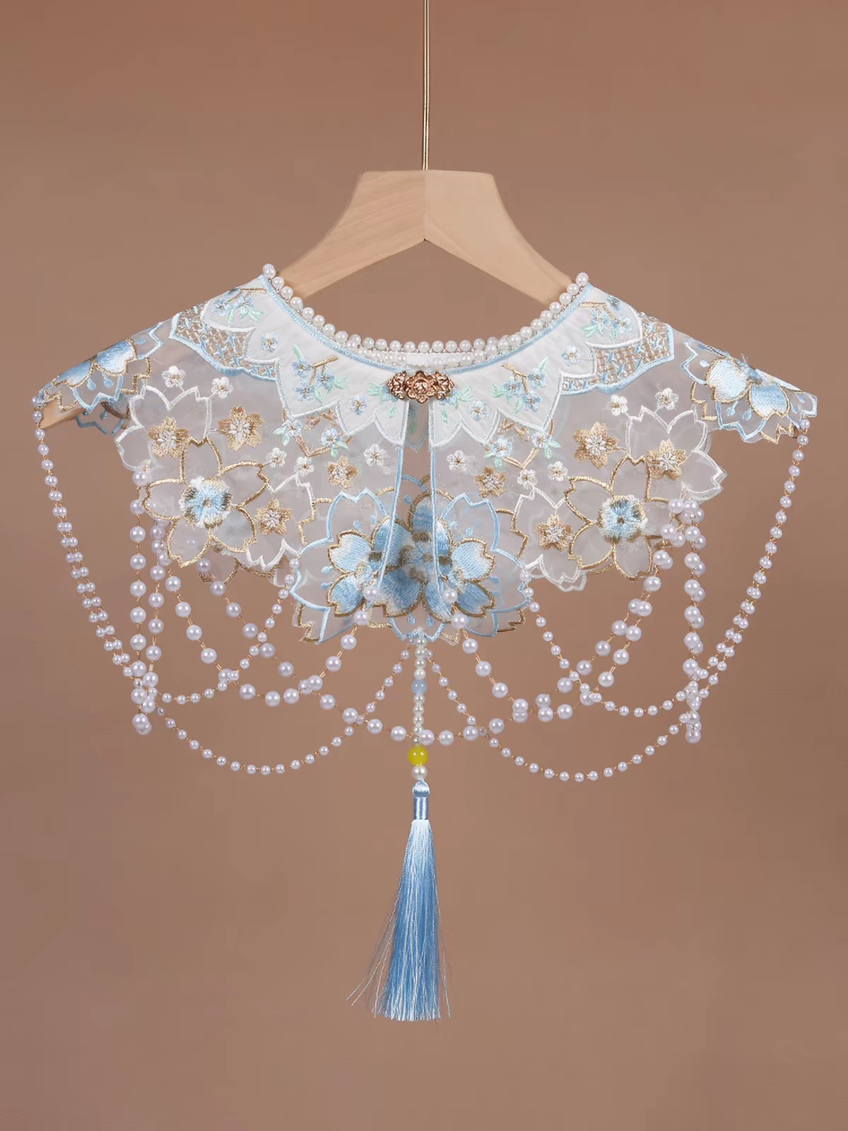 云肩Yunjian Chinese Cloud Collar – Traditional Embroidered Cape for Hanfu & Qipao