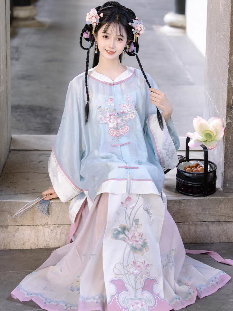 Qing Dynasty Hanfu Women’s – Elegant Chinese Traditional Dress full set SIZE SL