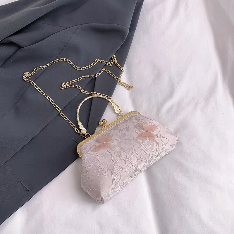 Traditional Chinese style bag