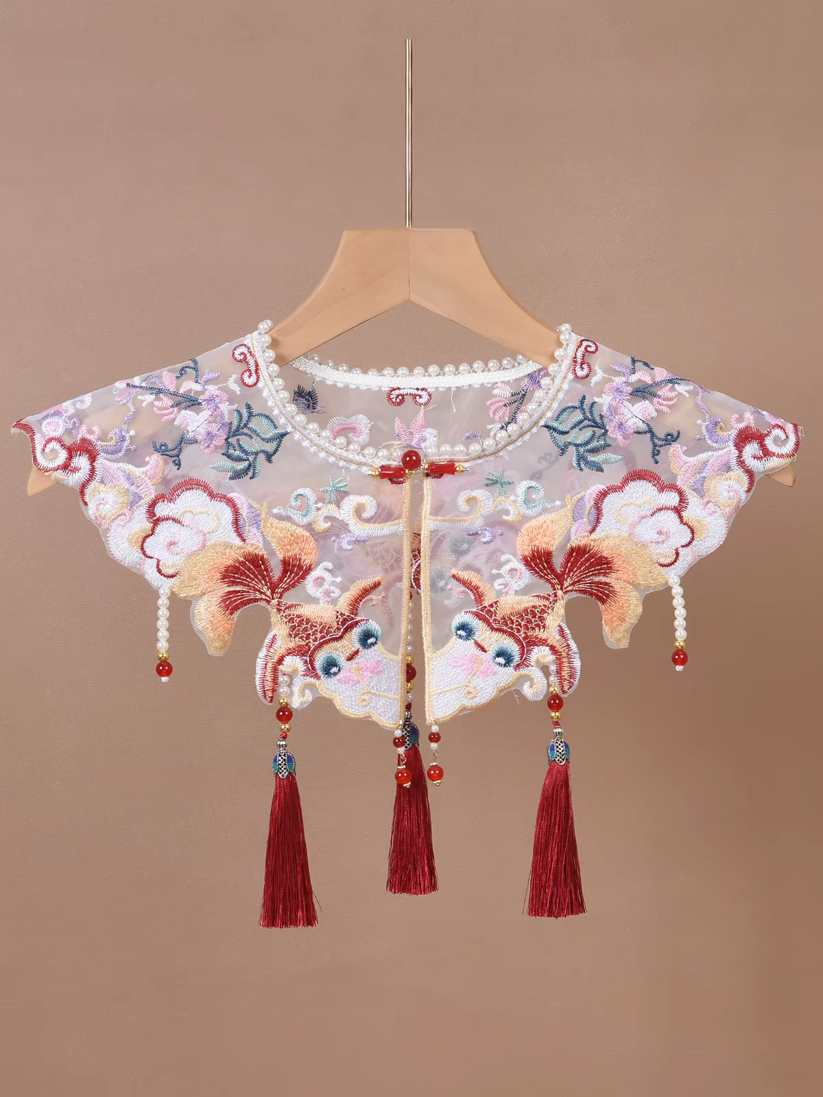 云肩Yunjian Chinese Cloud Collar – Traditional Embroidered Cape for Hanfu & Qipao