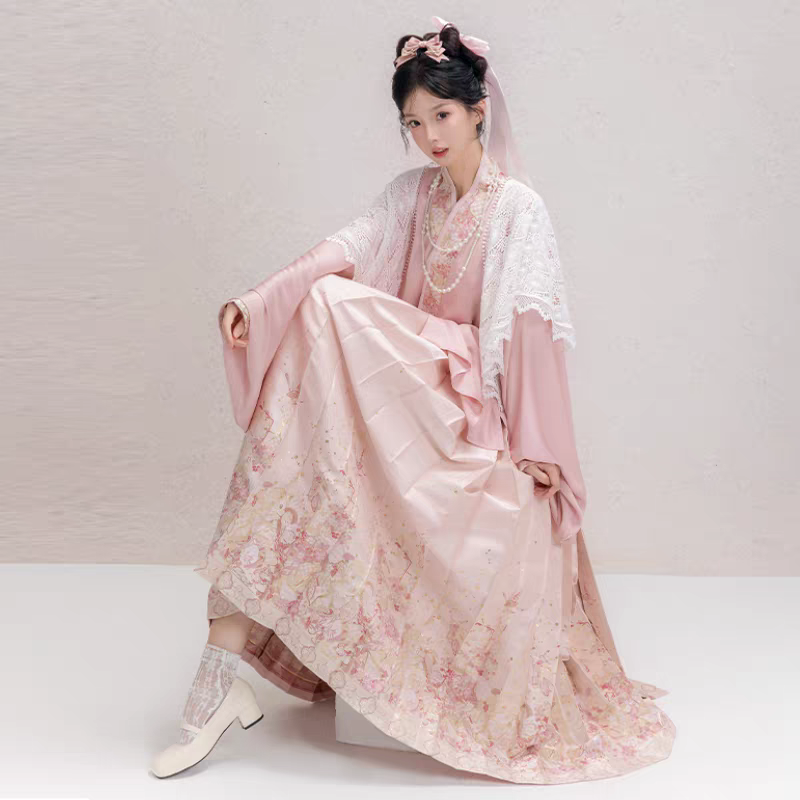 安心购买汉服和旗袍｜Yukl Shop 提供马面裙、大码、矮个子款，7–14天直邮