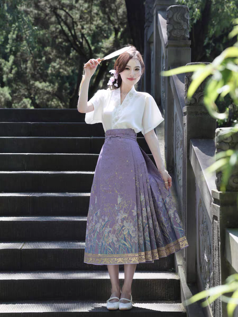 为你推荐日常短款马面裙配套｜马来西亚新加坡怎么穿汉服上班？穿汉服担心不方便？