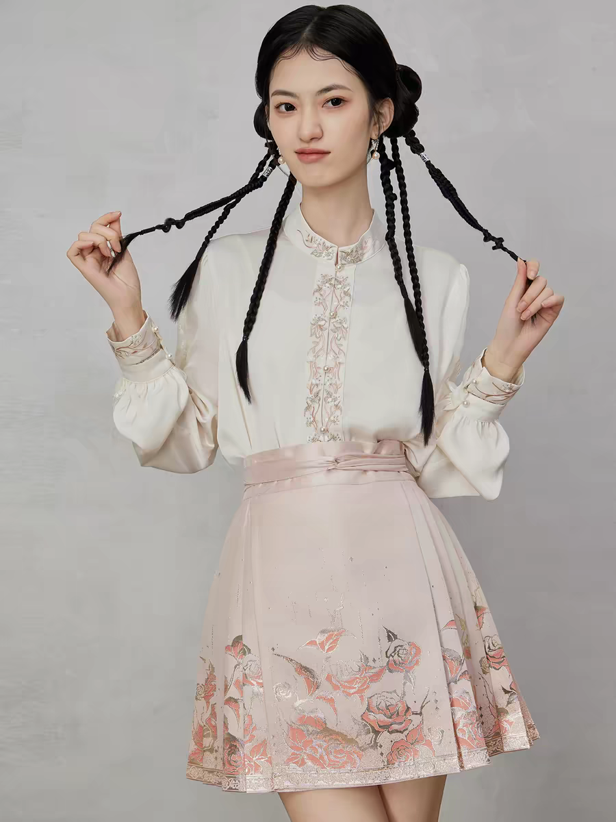 《#学生党第一套汉服怎么选？短款马面裙｜宋裤｜百迭裙｜宋制汉服》