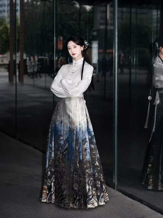What to Wear with Ma Mian Skirt? Outfit Guide