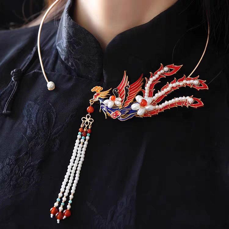 Necklace Collar｜A Blessing That Rests on Your Chest