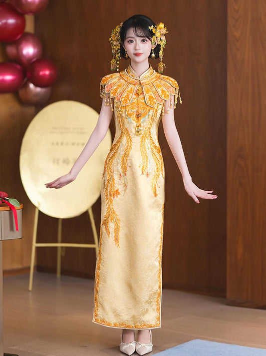 Gold Traditional-Meets-Modern Qipao | Engagement Bridal Dress (Pre order 30days)