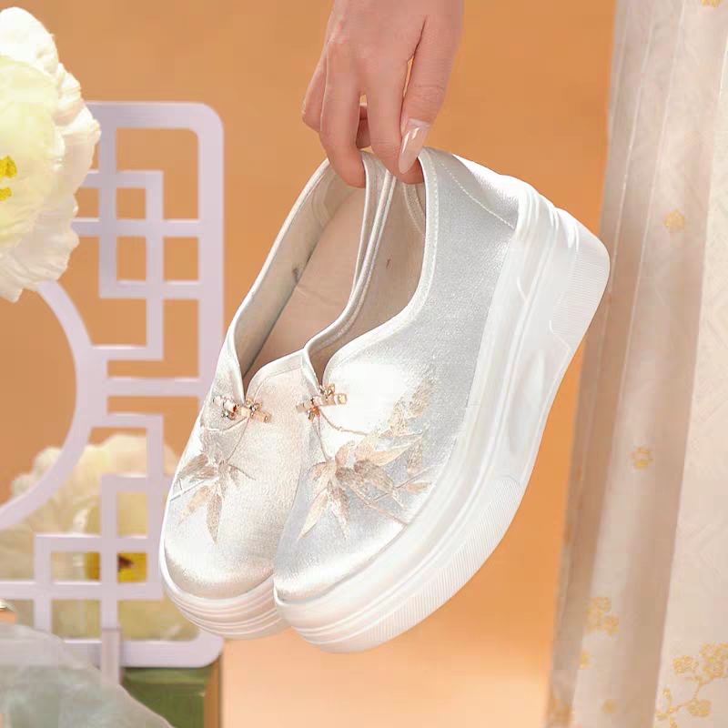 Chinese Embroidered Shoes | 绣花鞋 | Traditional Hanfu Shoes size 34-40