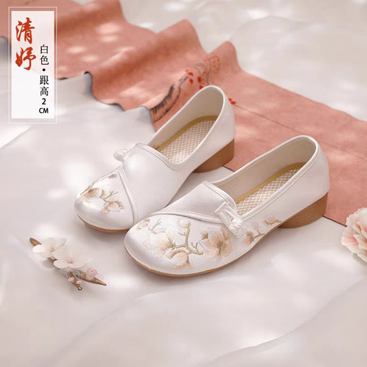 民族风绣花鞋新款圆头软底刺绣单鞋一字带旗袍鞋女配汉服古风布鞋 35-40