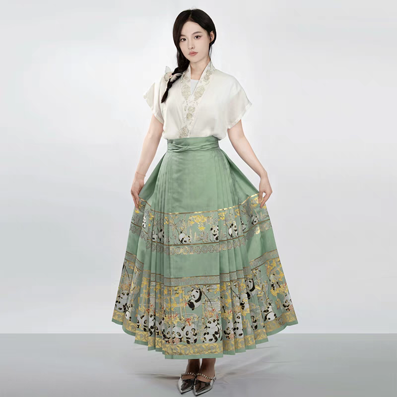 Skirt berwajah kuda SL