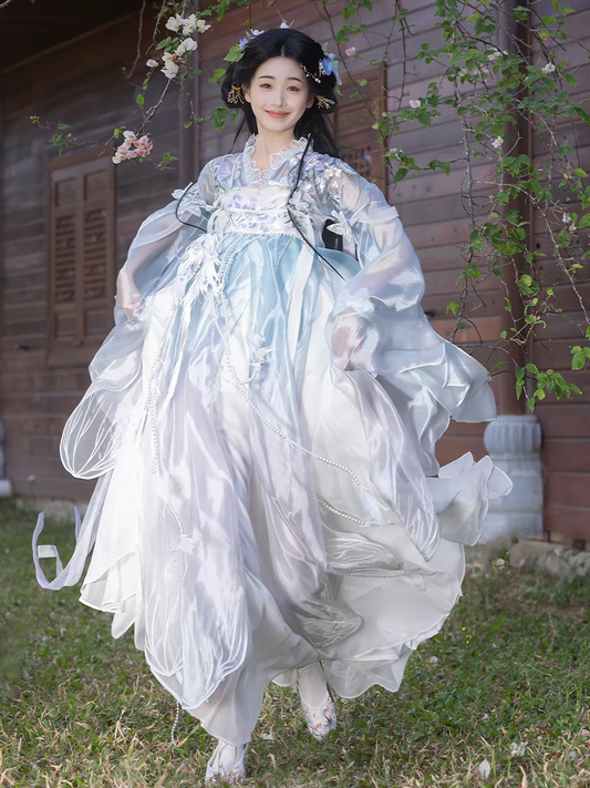 Ethereal Embroidered Chest-High Hanfu Skirt Set (Han-Element)