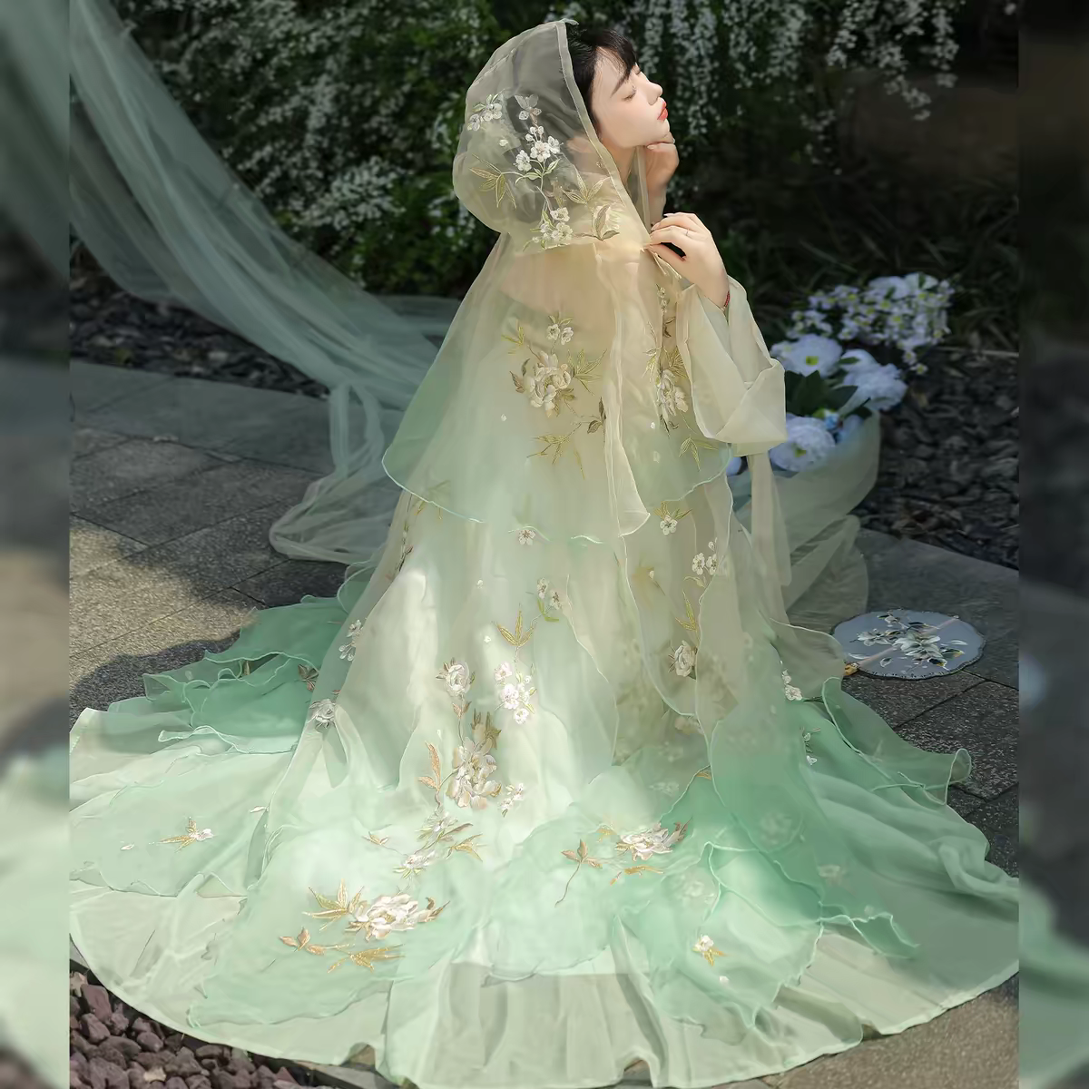 Tang Dynasty Style Chest-High Ruqun, Embroidered Oversleeves & Cloak Set – Ethereal Fairy-Core for Spring/Summer