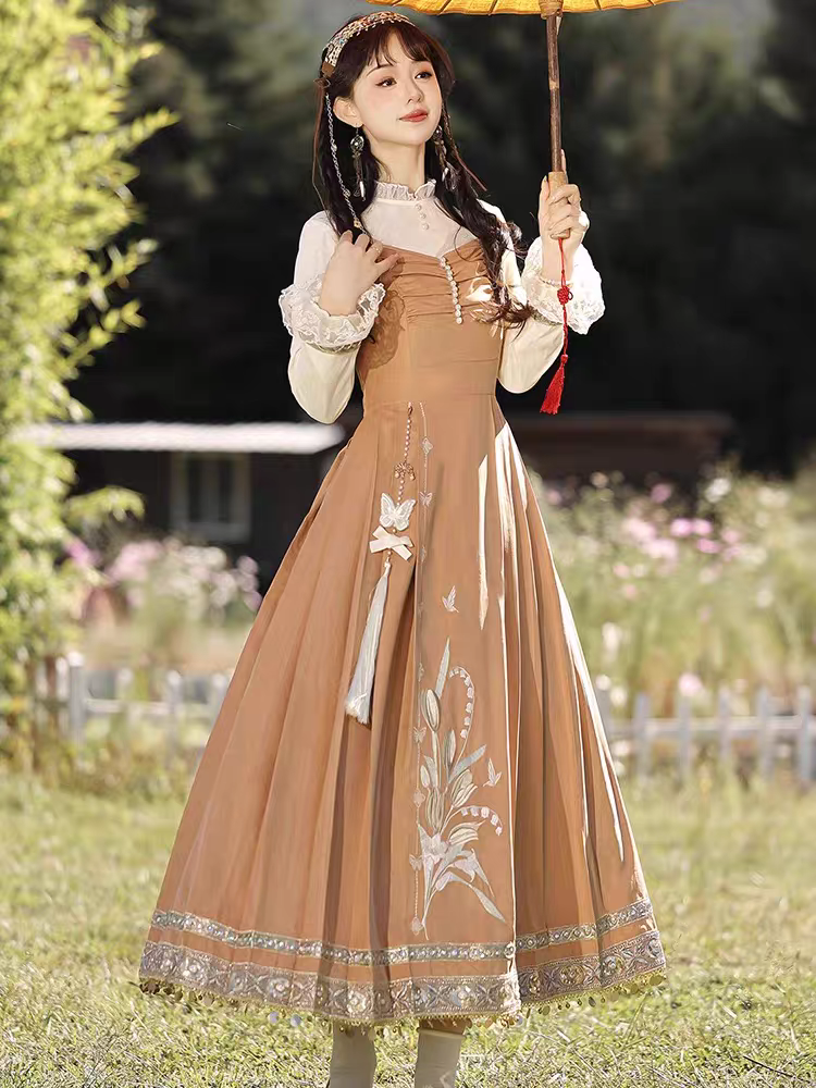 Modernized Hanfu-inspired dress with Chinese motifs