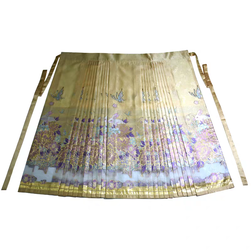 Traditional Ming-Style Hanfu Outfit with a Stand Collar Long Robe and Mamian Skirt （Pre order 45days）