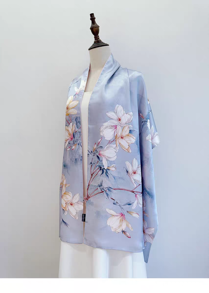 Guofeng Silk Scarf – Traditional Chinese Print Scarf for Hanfu, Qipao & Daily Wear