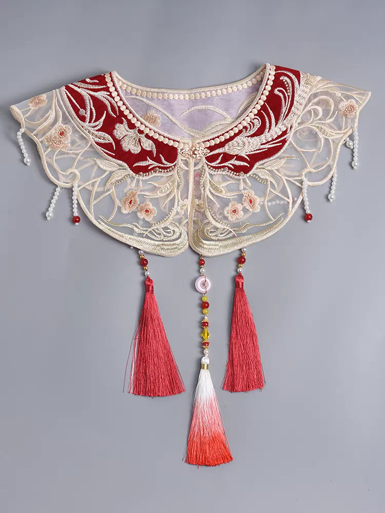 云肩Yunjian Chinese Cloud Collar – Traditional Embroidered Cape for Hanfu & Qipao