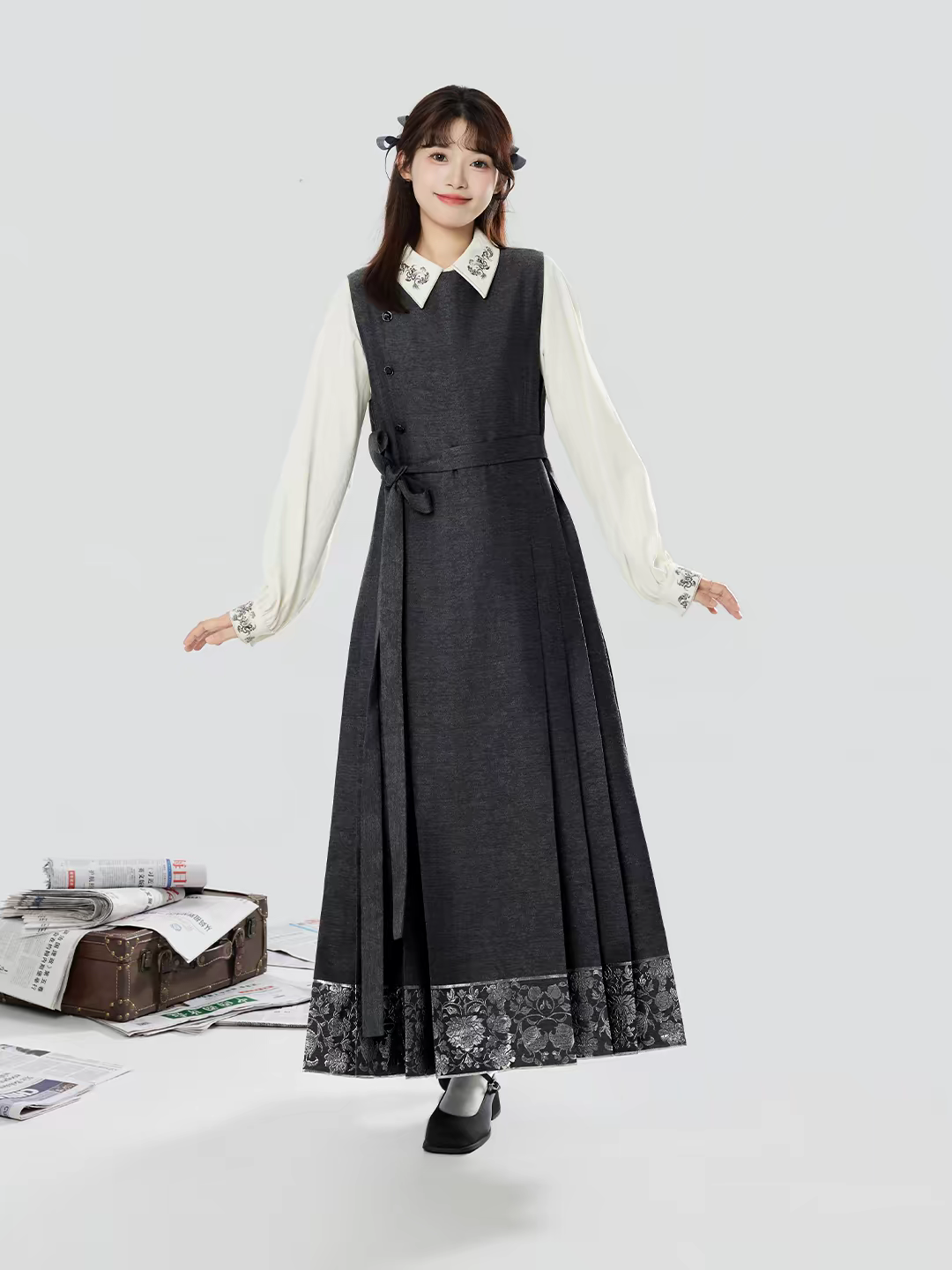 Long-Sleeve Mamianqun Dress – Modern Ming-Style Hanfu with Embroidered Mandarin Collar Shirt（pre order 30days）