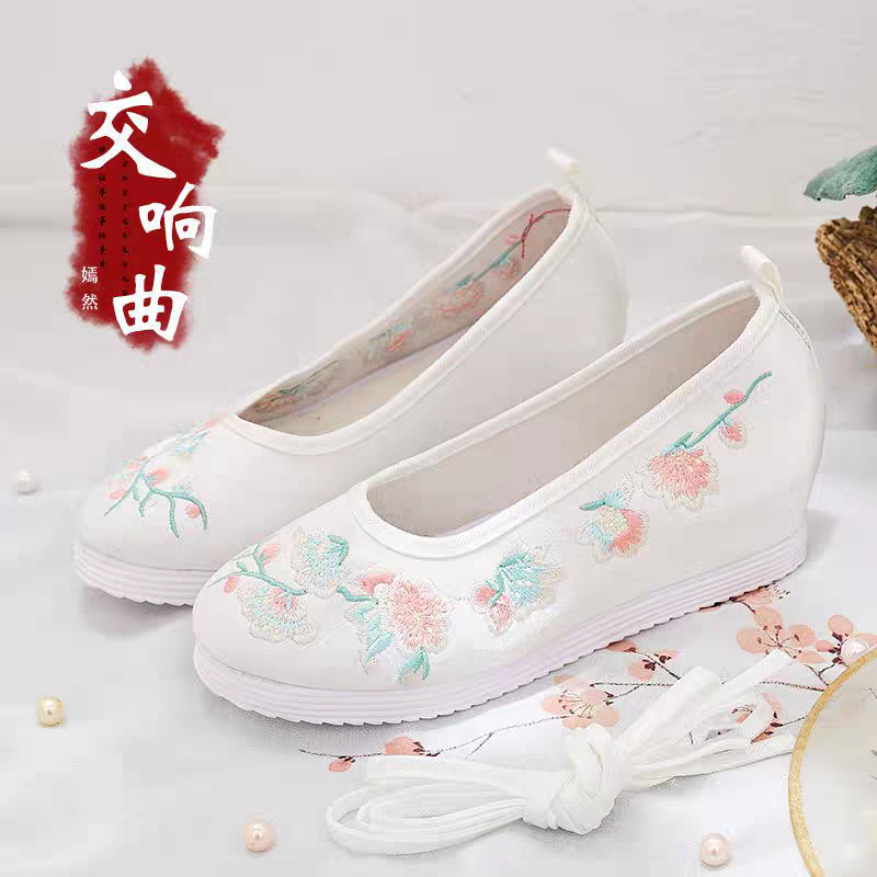 绣花鞋35-41