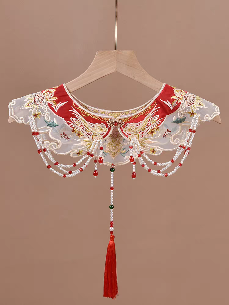 云肩Yunjian Chinese Cloud Collar – Traditional Embroidered Cape for Hanfu & Qipao