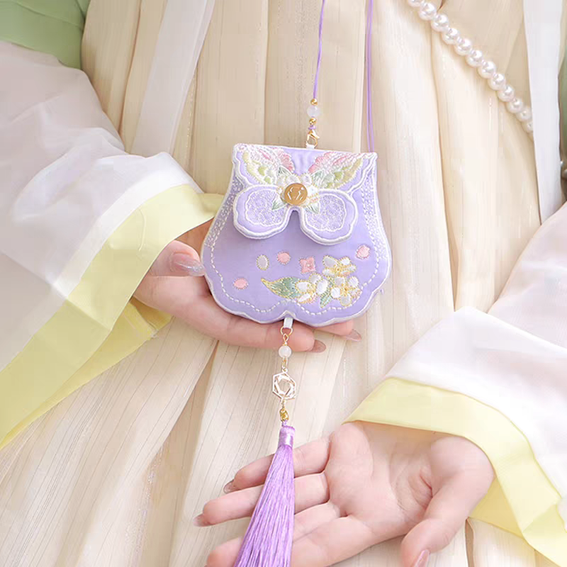 Embroidered Sachet随身刺绣香囊