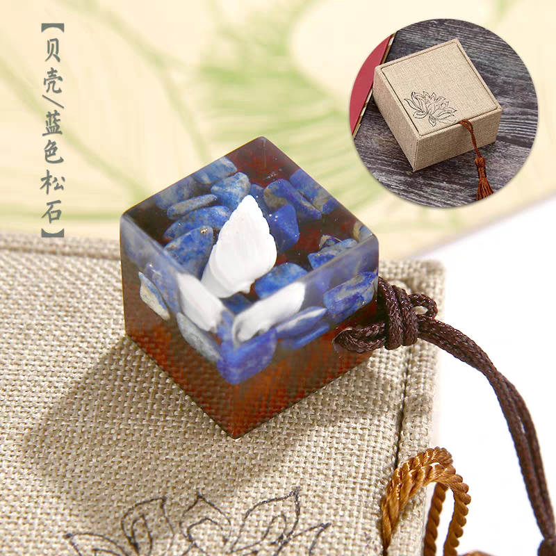 Small sandalwood seal