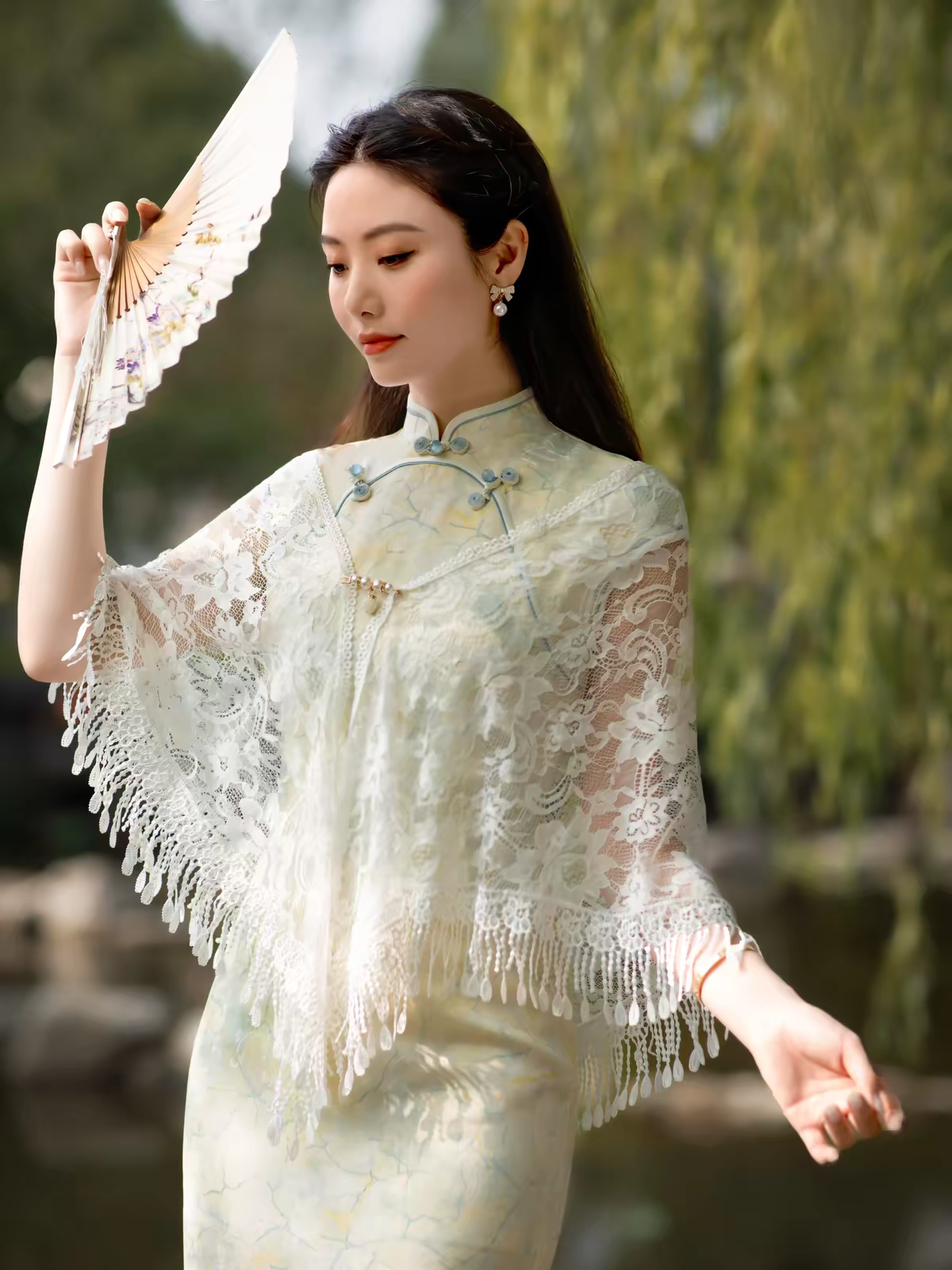 Summer Shawl Wrap — Breezy Cover-Up for Cheongsam