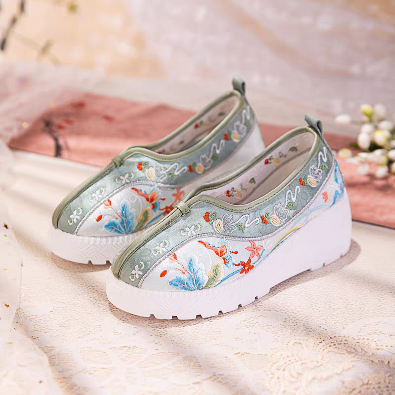 Chinese Embroidered Shoes | 绣花鞋 | Traditional Hanfu Shoes size 35-40