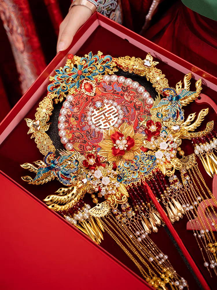 Chinese Wedding Fan for Bride | Double-Sided Round Fan with Traditional Xiuhé Embroidery Design | Wedding Ceremony Hand Fan