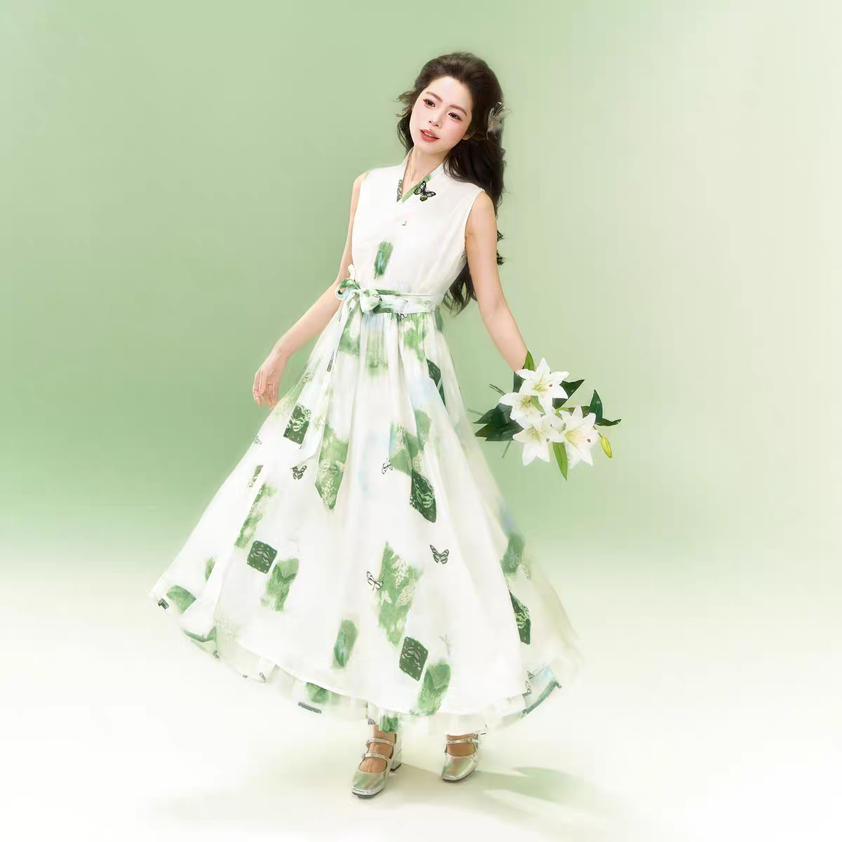 Modern Hanfu-inspired two-piece dress