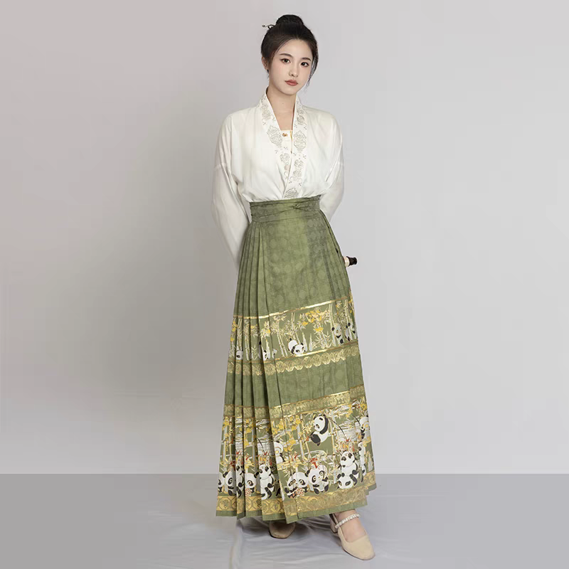 Skirt berwajah kuda SL