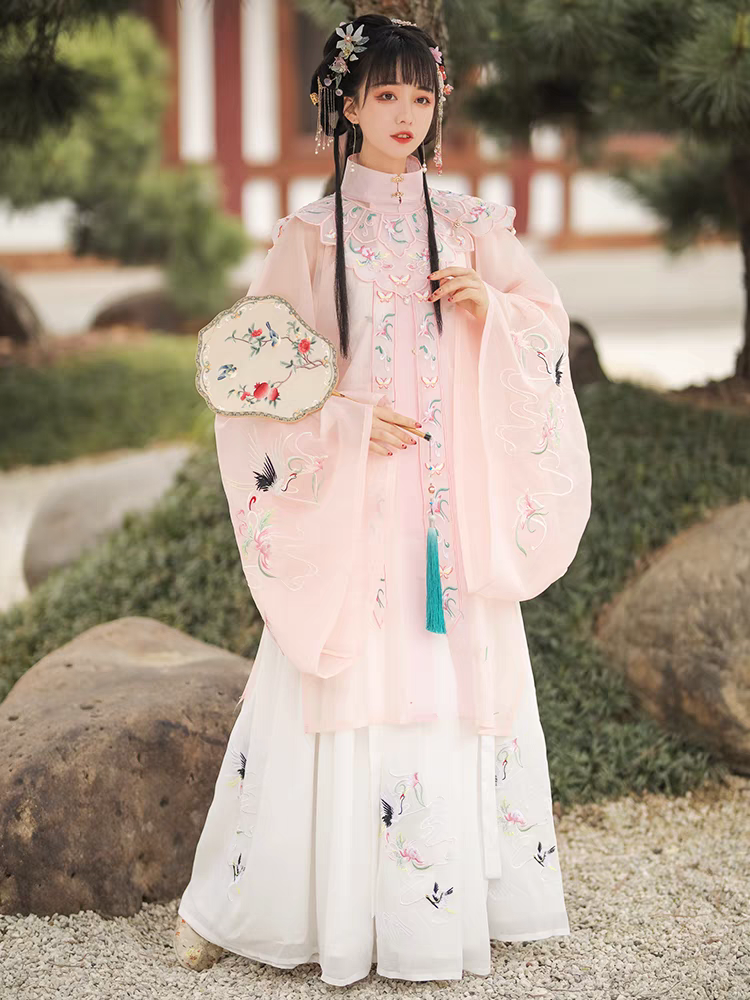 Hanfu Bahu Awan Dinasti Ming SL