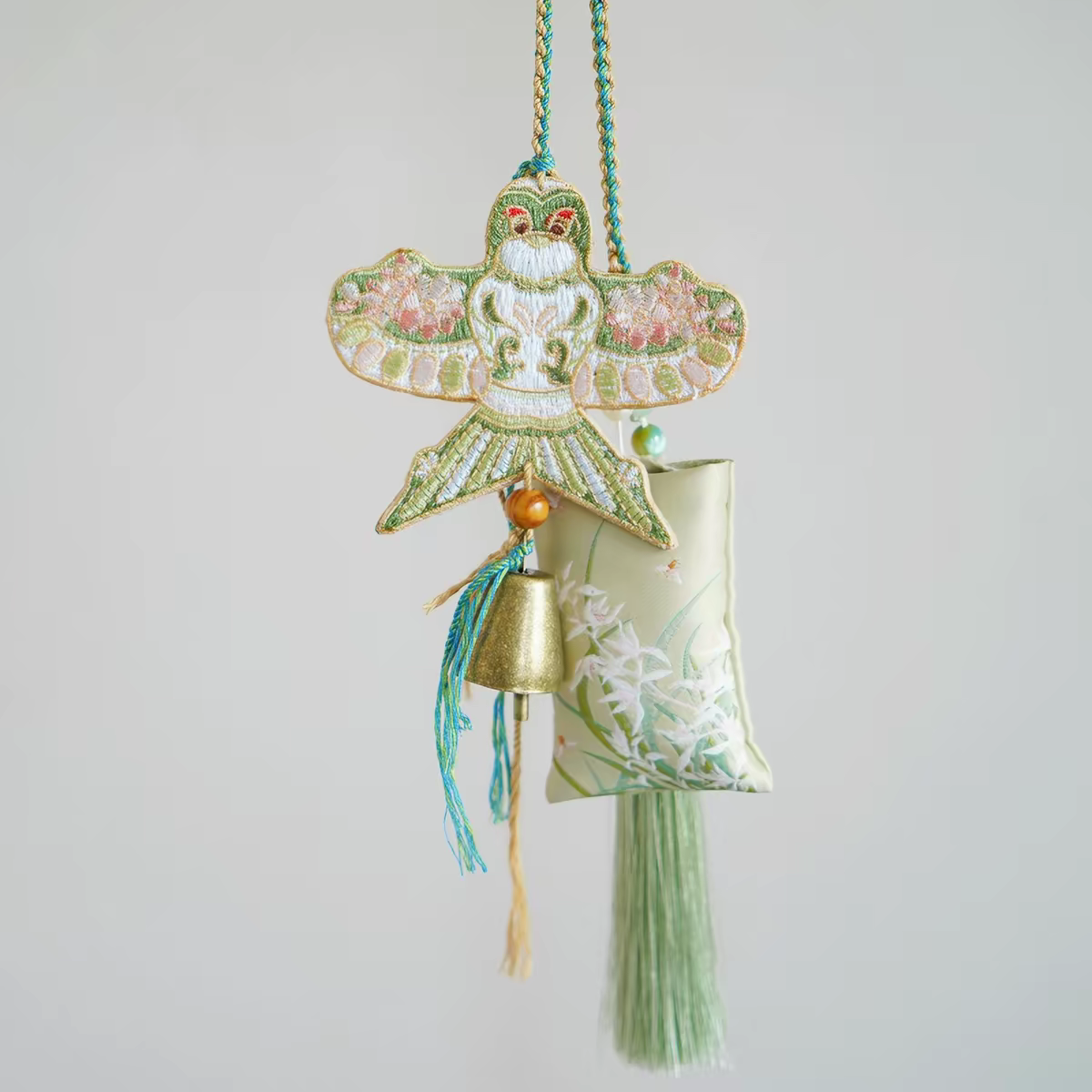 Kite Sachet Pendant with Bell – Hanfu Waist Ornament & Car Charm