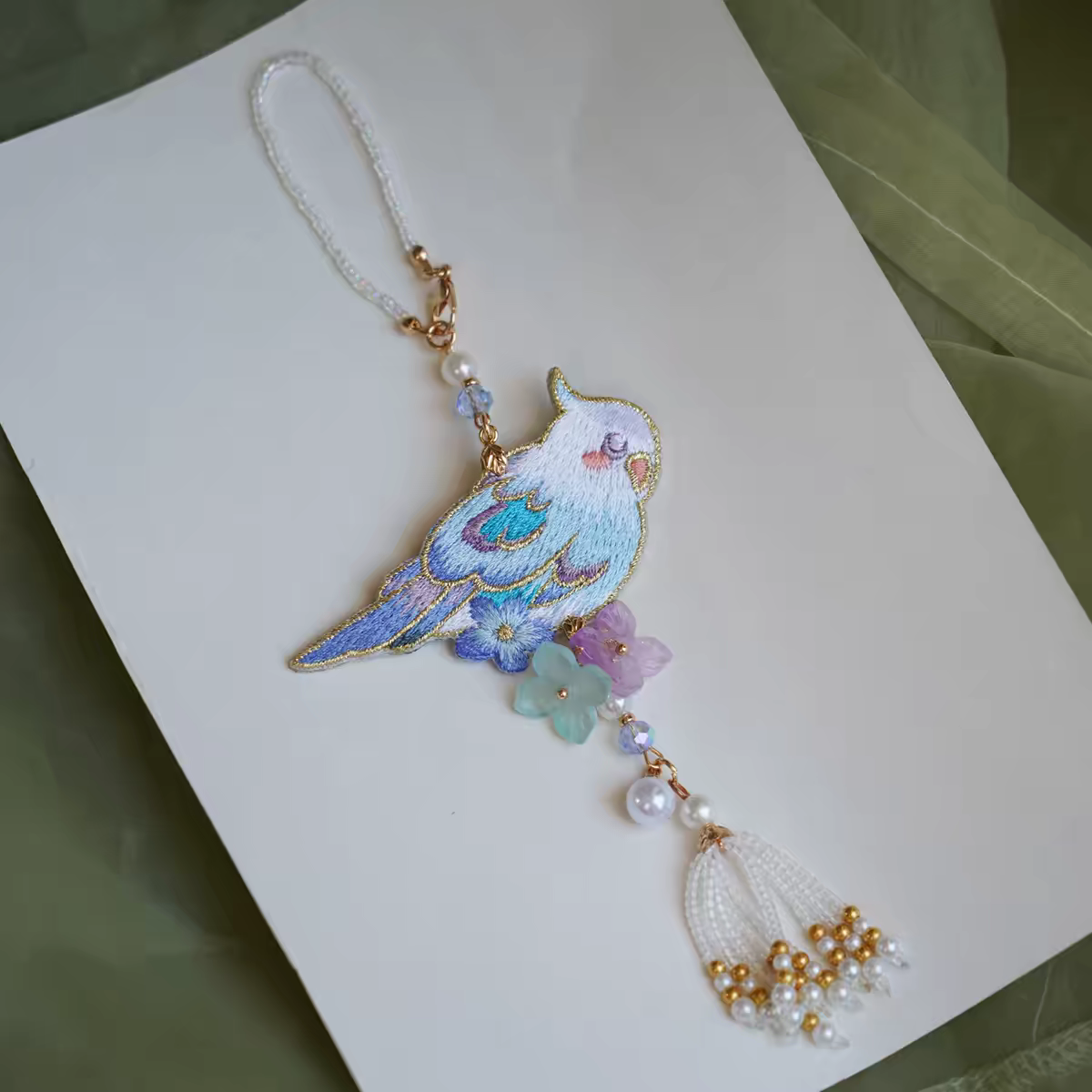 Blue Parrot Double-Sided Embroidery Tassel Pendant – Hanfu Jinbu