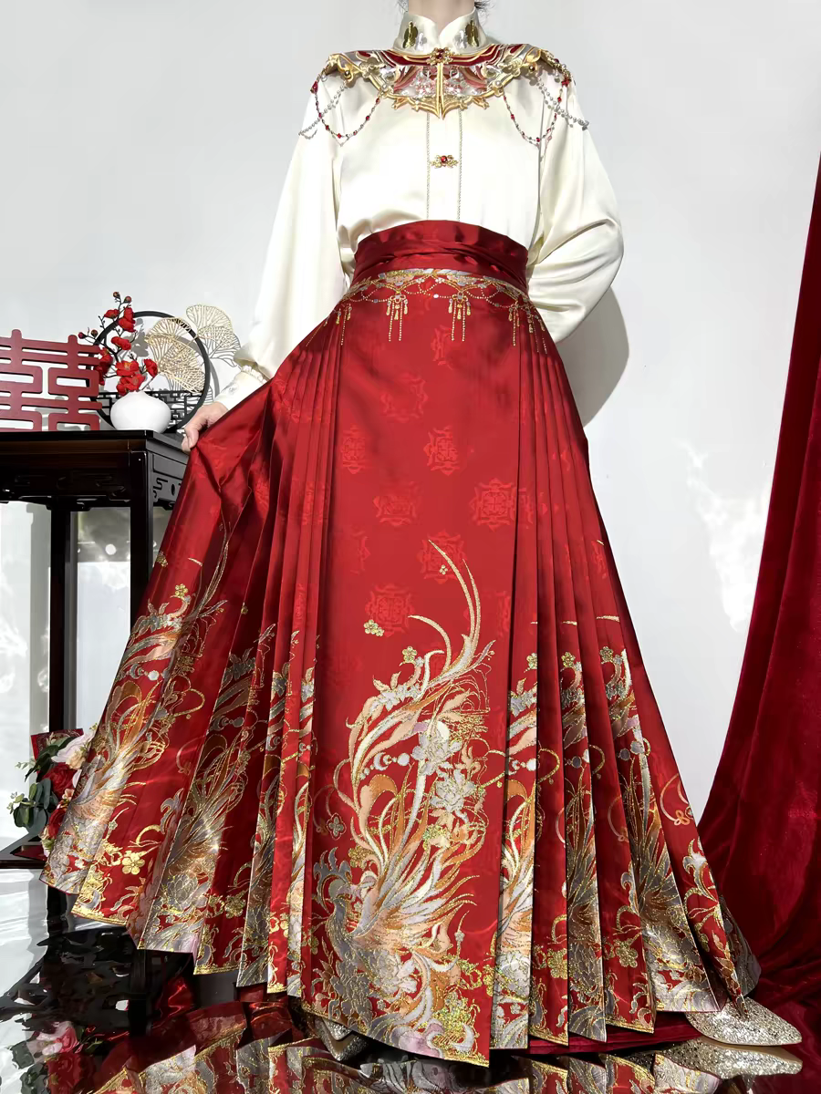 Traditional Chinese Hanfu Wedding Attire with a Stand Collar, Yunjian (Cloud Collar), and Mamian Skirt