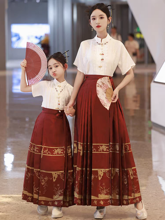 Complete mother-daughter outfit with horse-face skirt