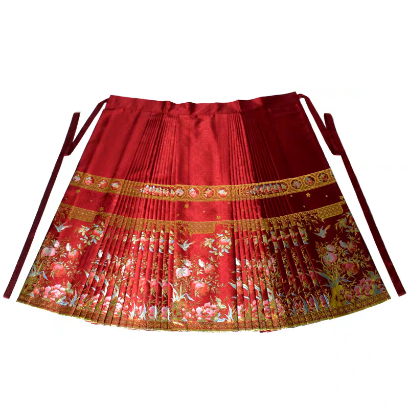 Traditional Ming-Style Hanfu Outfit with a Stand Collar Long Robe and Mamian Skirt(Pre order 45days)