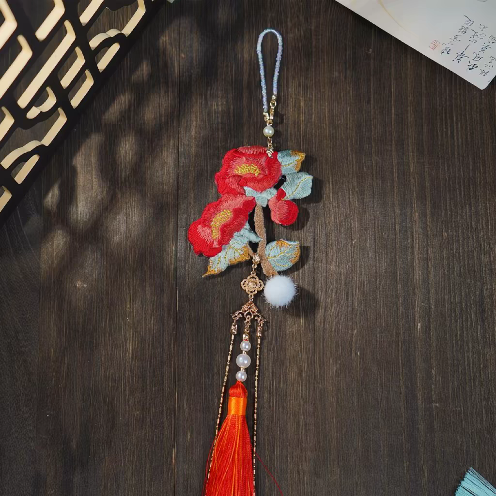Walk with Grace | The Camellia Tassel Jinbu – A Hanfu Waist Ornament