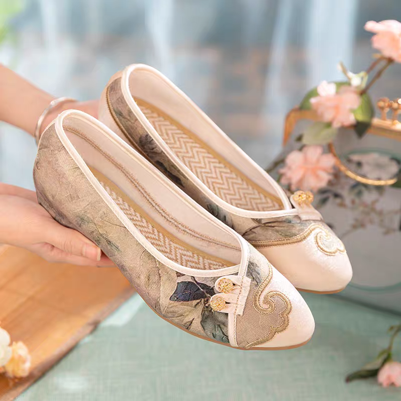 Embroidered shoes绣花鞋35-41