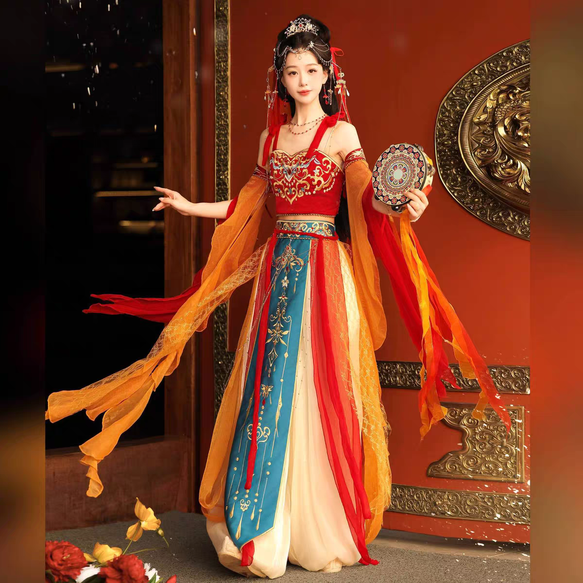 Dunhuang Exotic-style Han-element Ethereal Dance Costume — Flattering, Flowing, Embroidered, Ancient-style