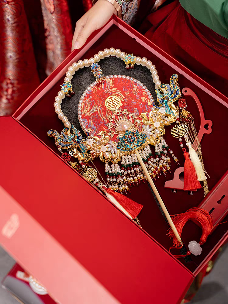 Double Happiness Wedding Fan – Traditional Chinese Bridal Fan, Perfect for Gifting