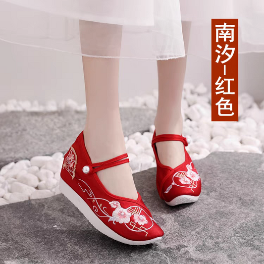 绣花鞋