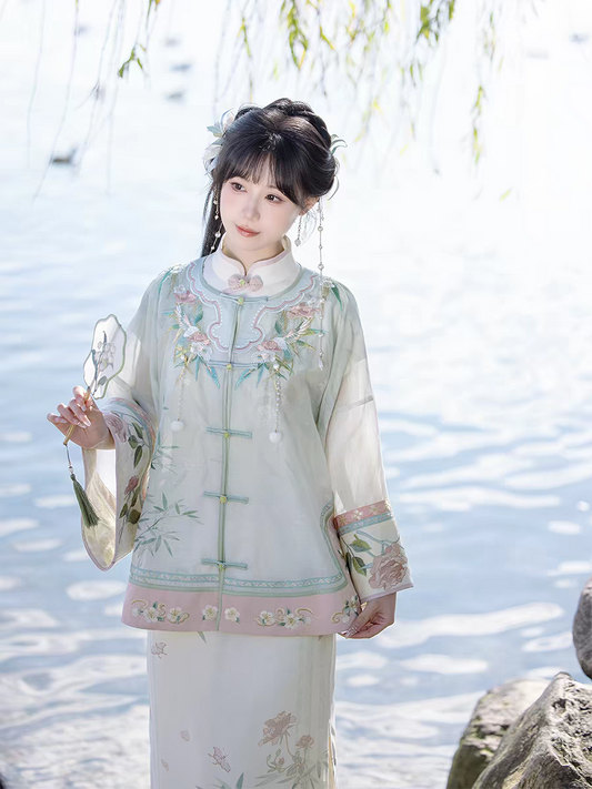 Qing Dynasty Hanfu Women’s – Elegant Chinese Traditional Dress full set size SL