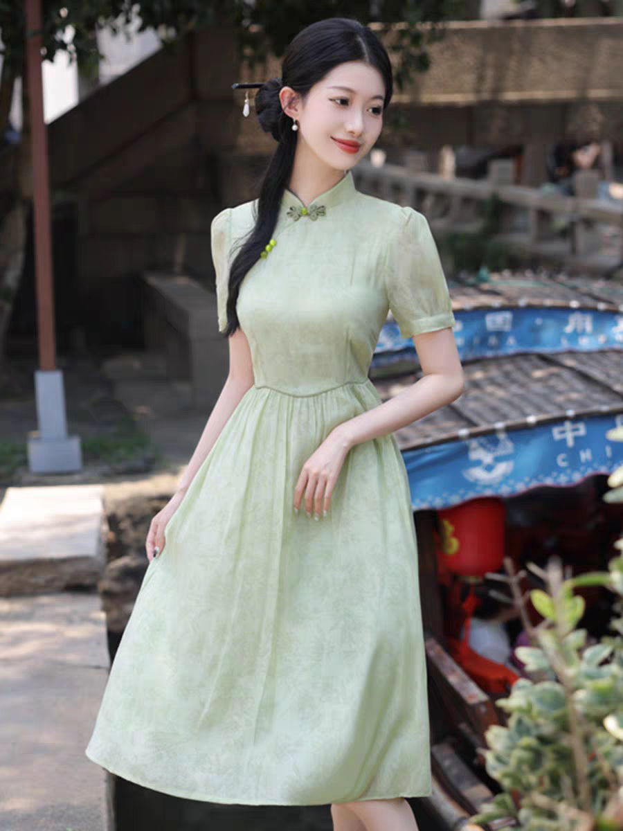 Cheongsam gaya Cina tradisional yang mewah, elegan, gaya Cina baharu musim panas yang diubah suai untuk gadis muda, saiz S-2XL