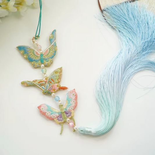 Embroidered Tassel Pendant – Traditional Hanfu Jinbu Waist Ornament, Perfect for Mamianqun & Qipao