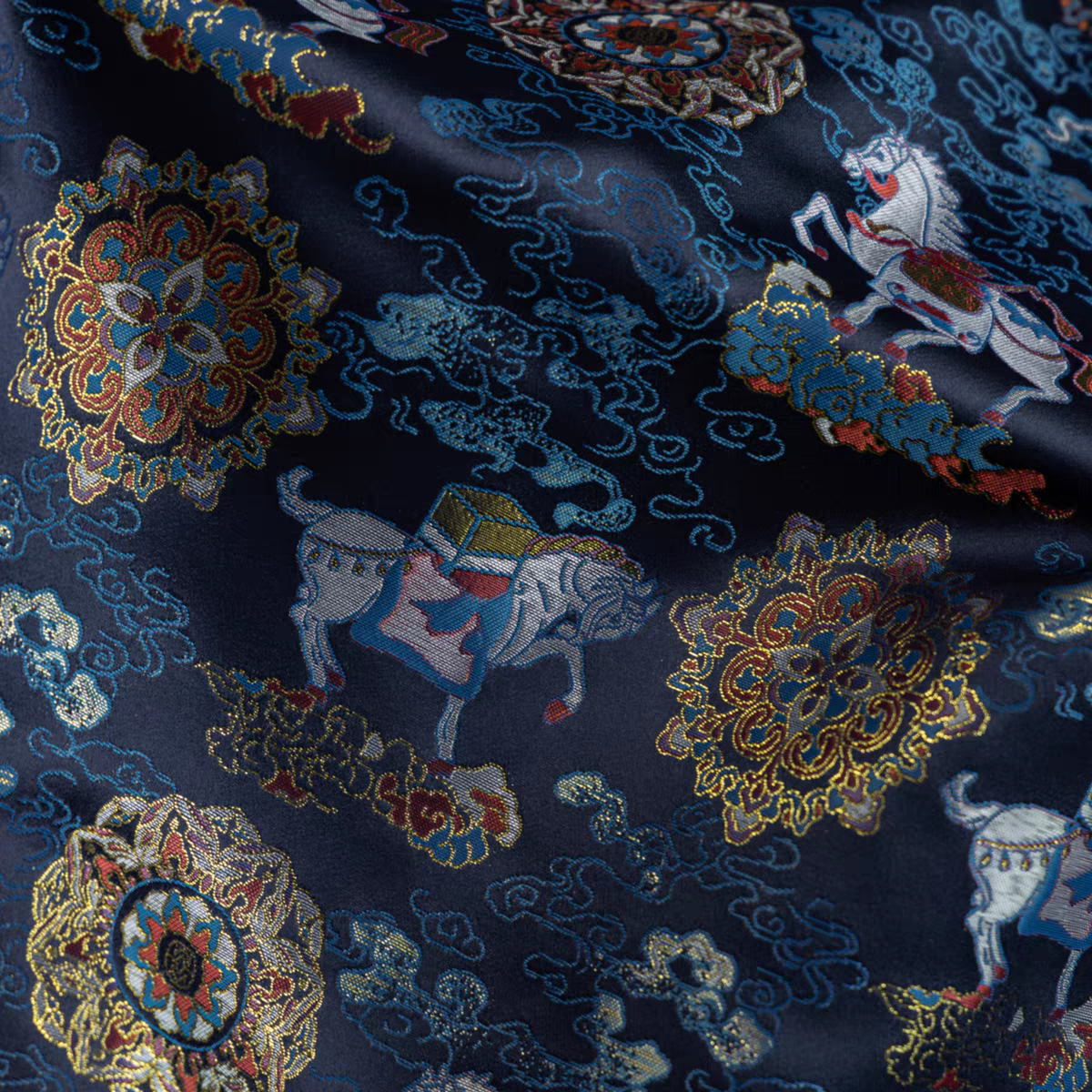 Premium Chinese Fabric for Hanfu – New Chinese Style Jacquard Brocade / Silk Satin Material – Perfect for DIY Hanfu & Traditional Clothing