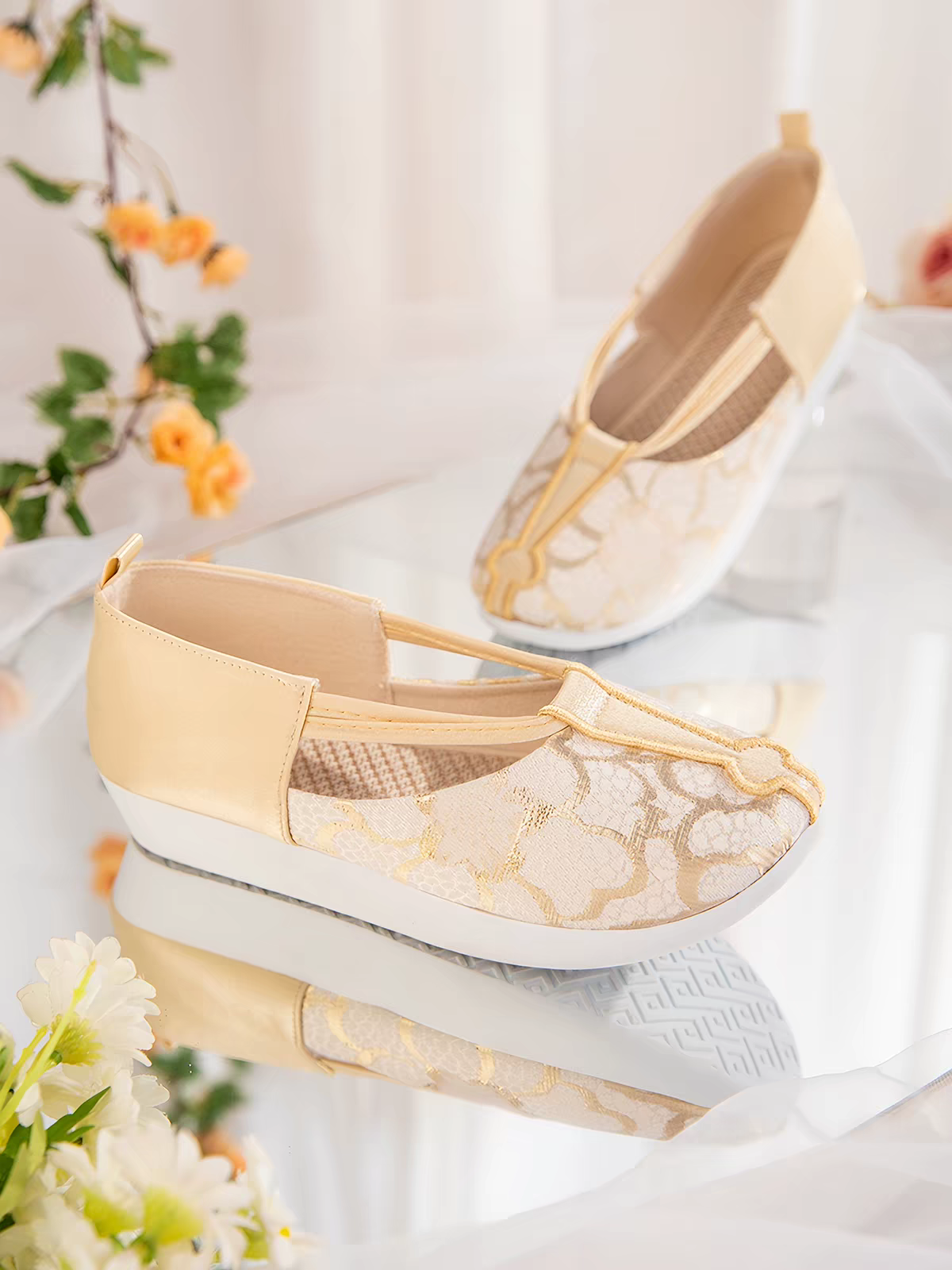 Chinese Embroidered Shoes | 绣花鞋 | Traditional Hanfu Shoes size 34-38
