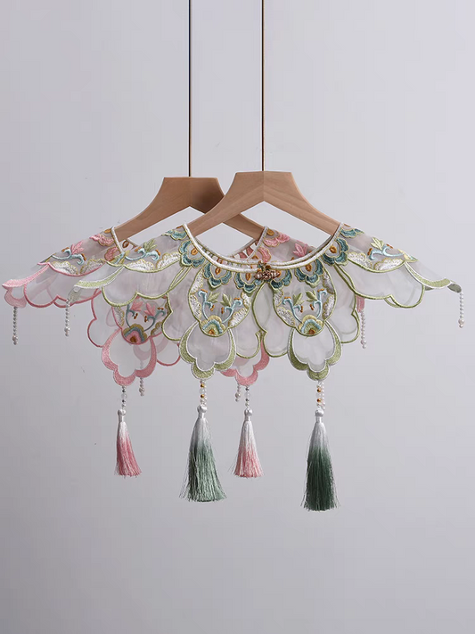云肩Yunjian Chinese Cloud Collar – Traditional Embroidered Cape for Hanfu & Qipao
