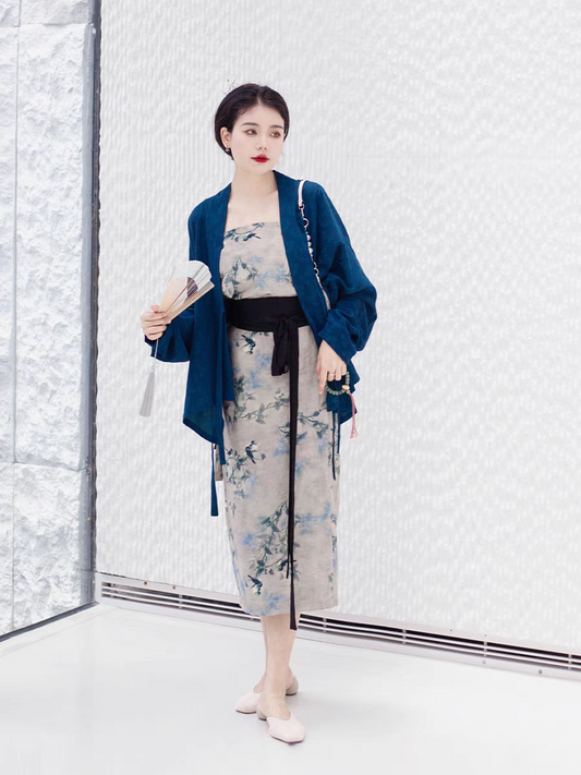 Song Dynasty style Hanfu suitable for work and everyday wear; Song Dynasty style modified Hanfu with matching accessories.